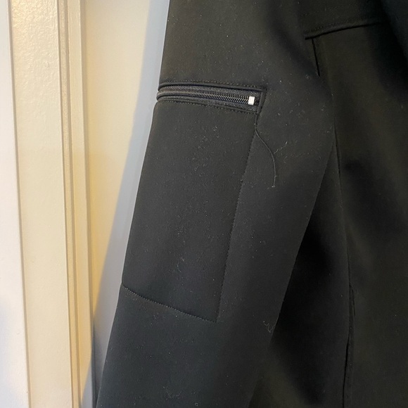 Waterproof Coat. - Picture 9 of 11